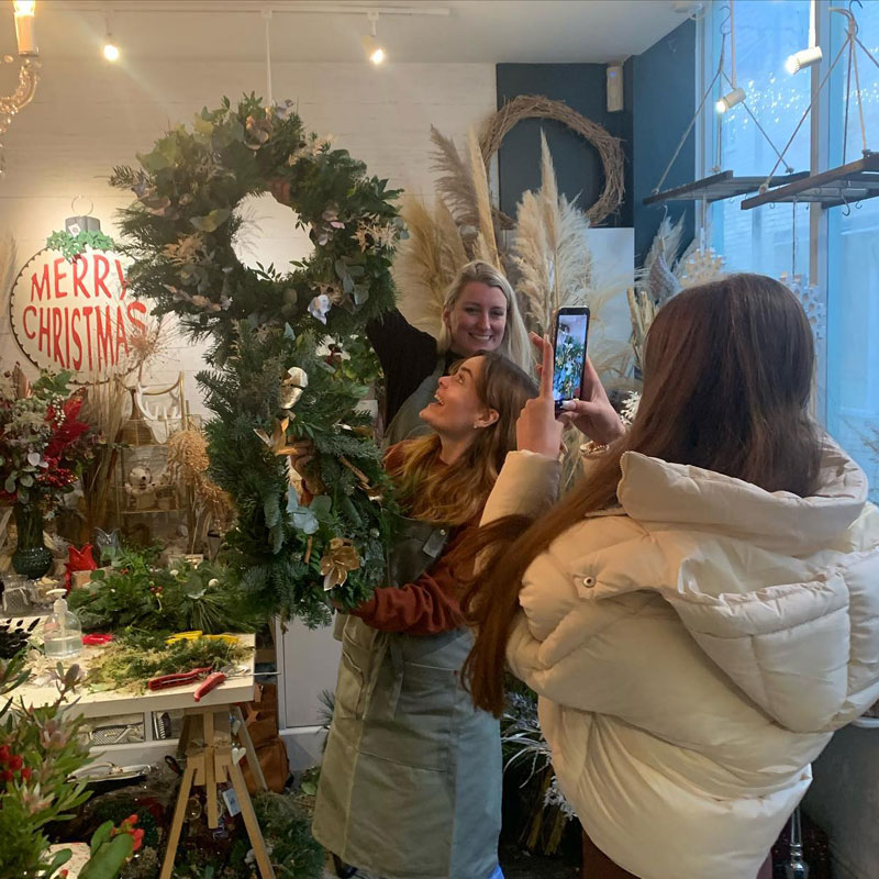 Christmas Wreaths Class